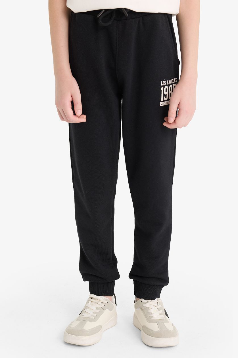 Boys & Teens White Boy T-Shirt Sweatpants 2 Piece Set