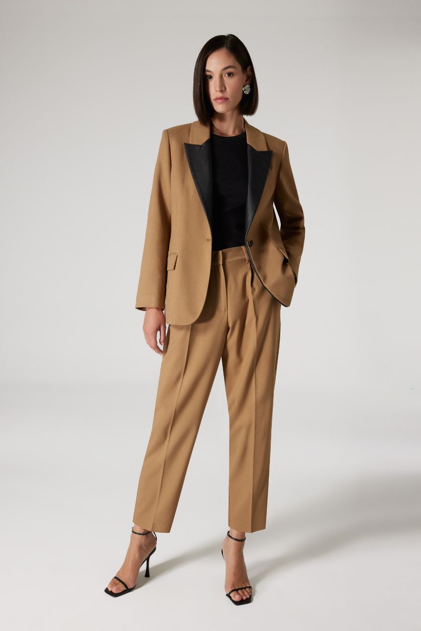 Kadın Meşe Yeşili Sorbe x DeFacto Oversize Geniş Kalıp Ceket Yaka Suni Deri Detaylı Düğmeli Blazer Ceket