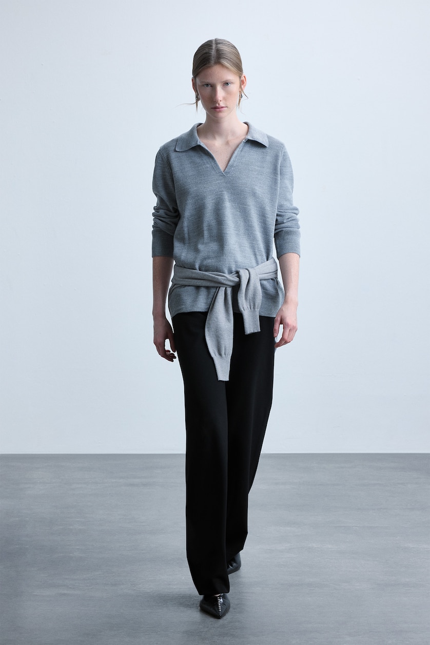 Women Black Straight Fit High-Waisted Trousers