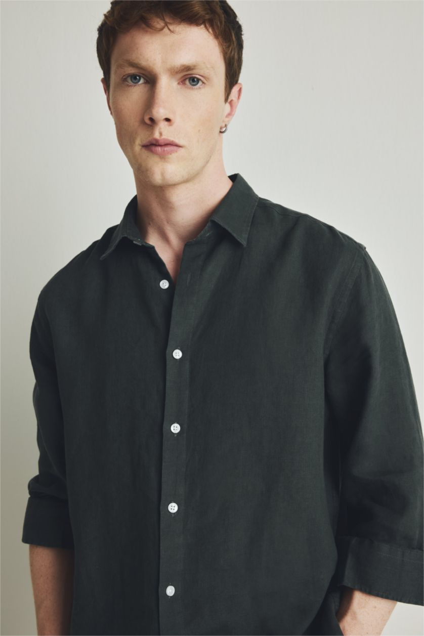 Man Dark Khaki 100% Linen Regular Fit Polo Collar Shirt