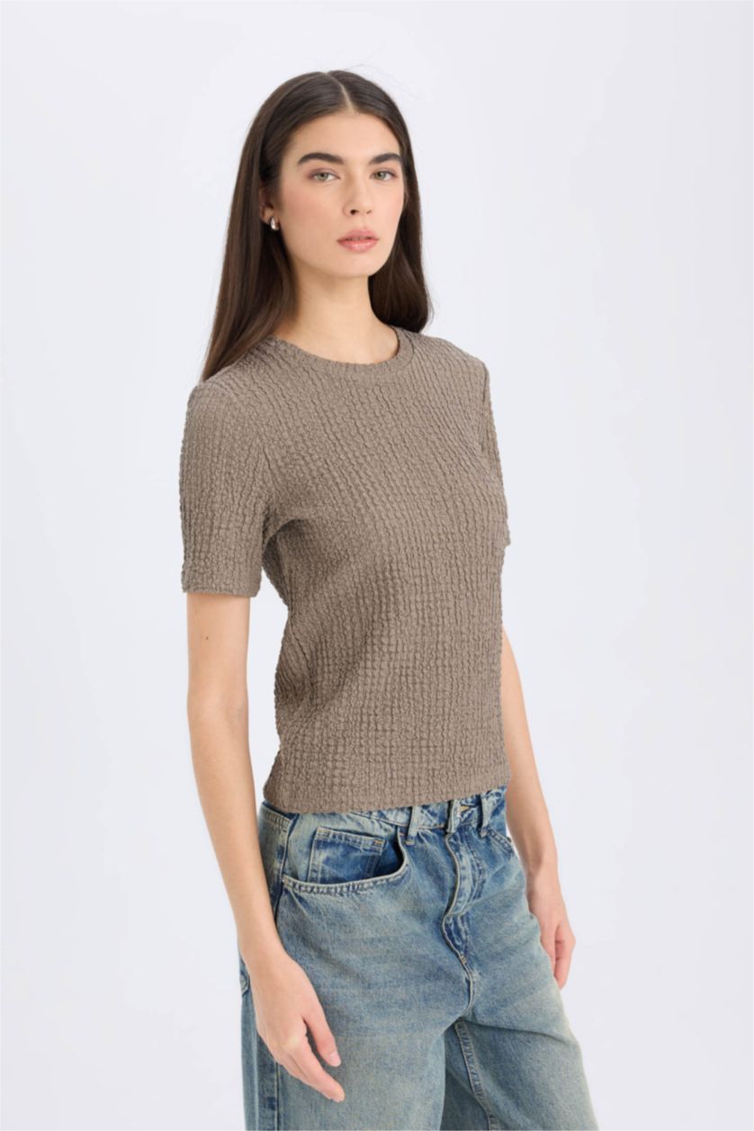 Әйелдерге Қоңыр дөңгелек жаға кресс матасы Қысқа жеңді футболка