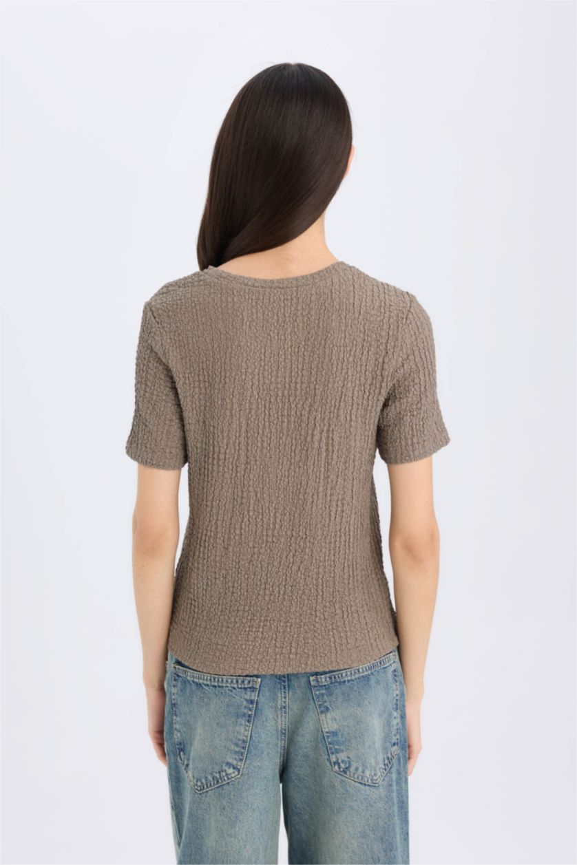 Әйелдерге Қоңыр дөңгелек жаға кресс матасы Қысқа жеңді футболка