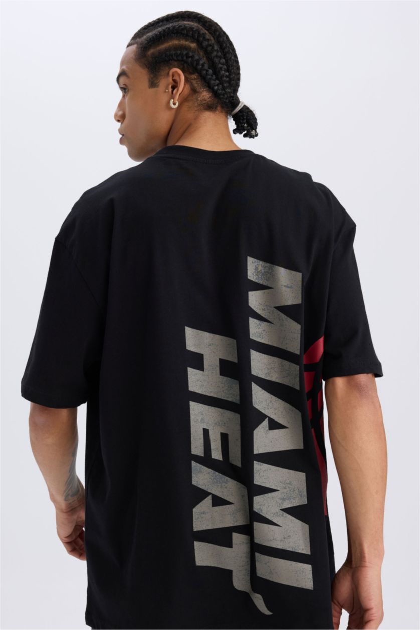 HOMME Noir DeFactoFit NBA Miami Heat Oversize Crew Neck T-Shirt