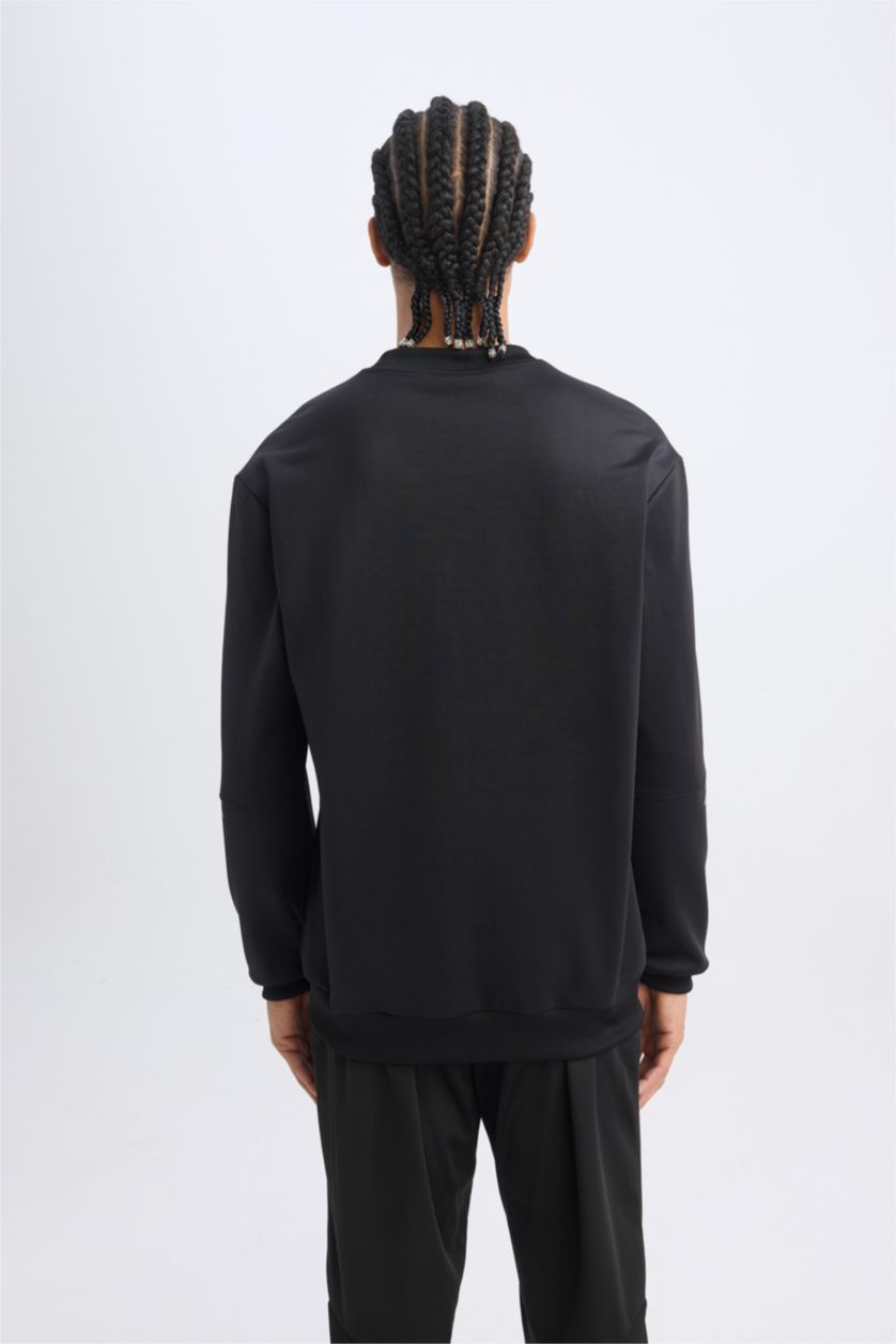 Erkek Siyah Standart Fıt Sweatshirt