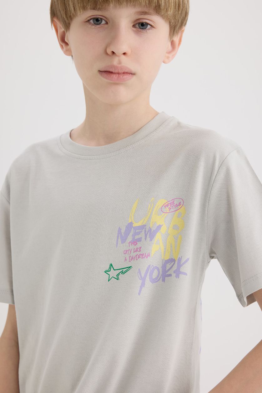 Erkek Çocuk - Genç Erkek Açık Gri Bisiklet Yaka Sırt Baskılı Kısa Kollu Tişört Erkek Çocuk