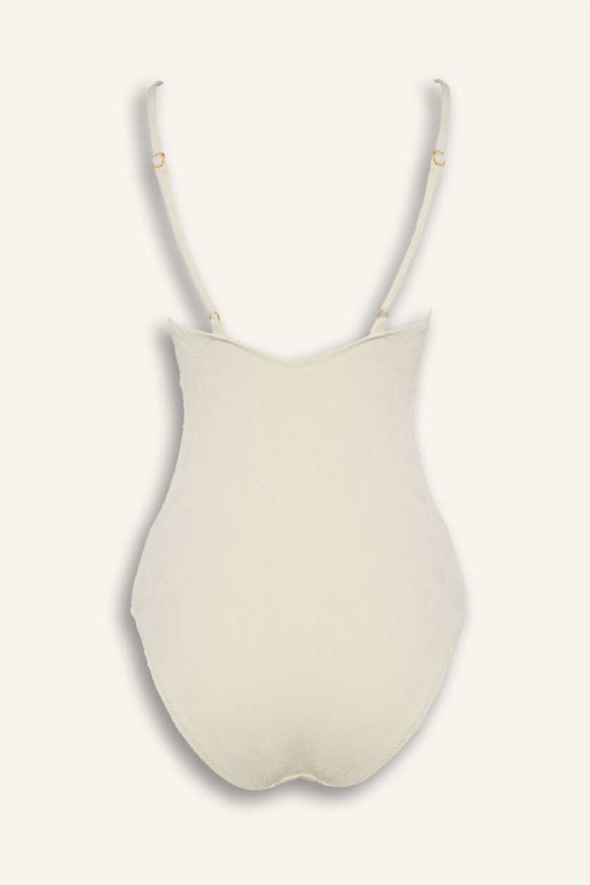 حريمي بيج فاتح مايوه قصة عادية