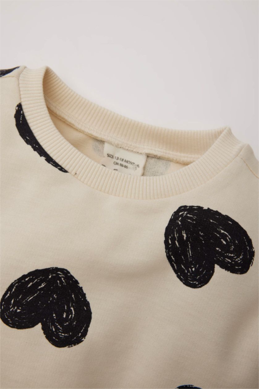 Kız Bebek Ekru Bisiklet Yaka Kalp Desenli Sweatshirt Kız Bebek