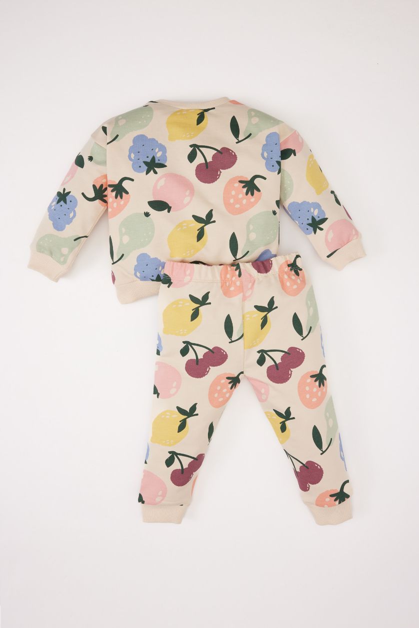 طفلة صغيرة اللون الرملي سيت بناتي سويت شيرت وبنطلون بطبعة فاكهة - قطعتين