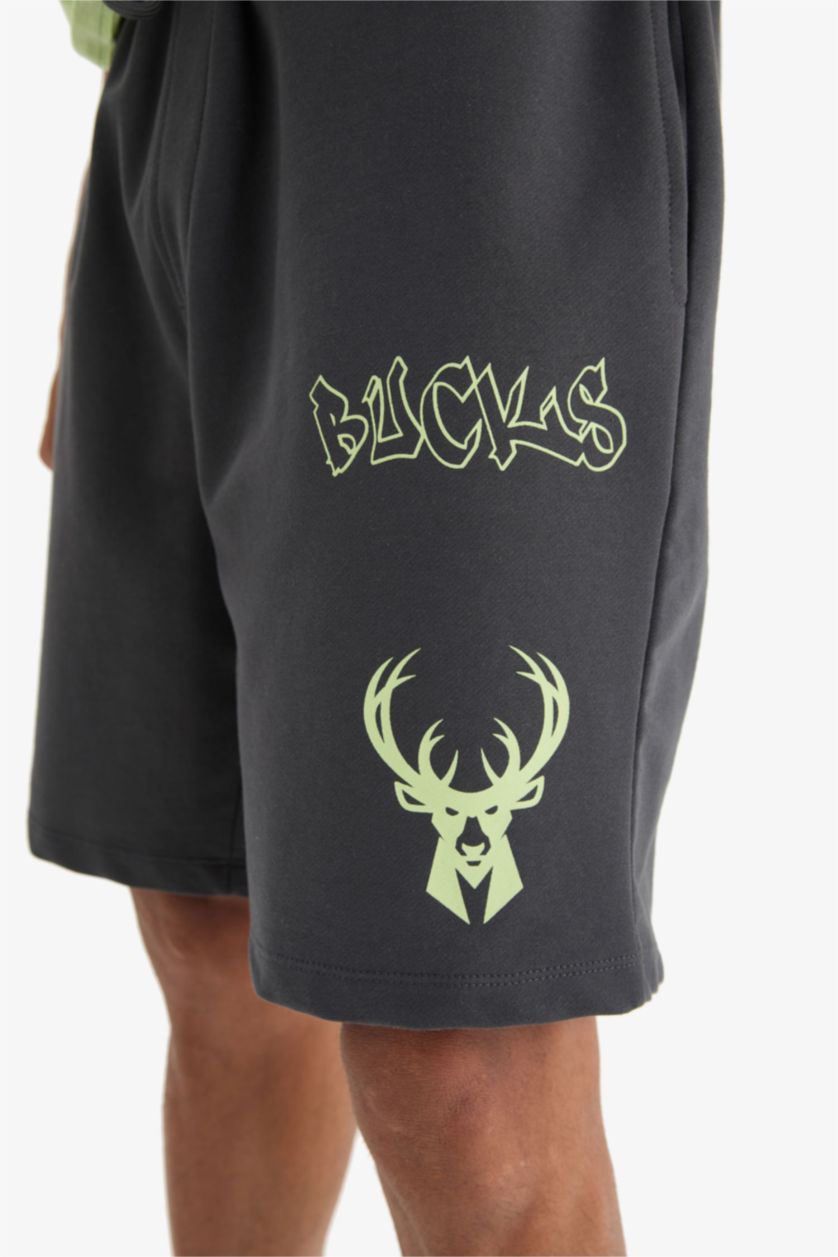 Erkek Antrasit NBA Milwaukee Bucks Standart Fit Kısa Paça Şort
