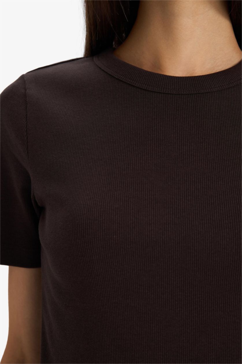 Woman Brown Slim Fit Ribbed Basic Short Sleeve T-shirt