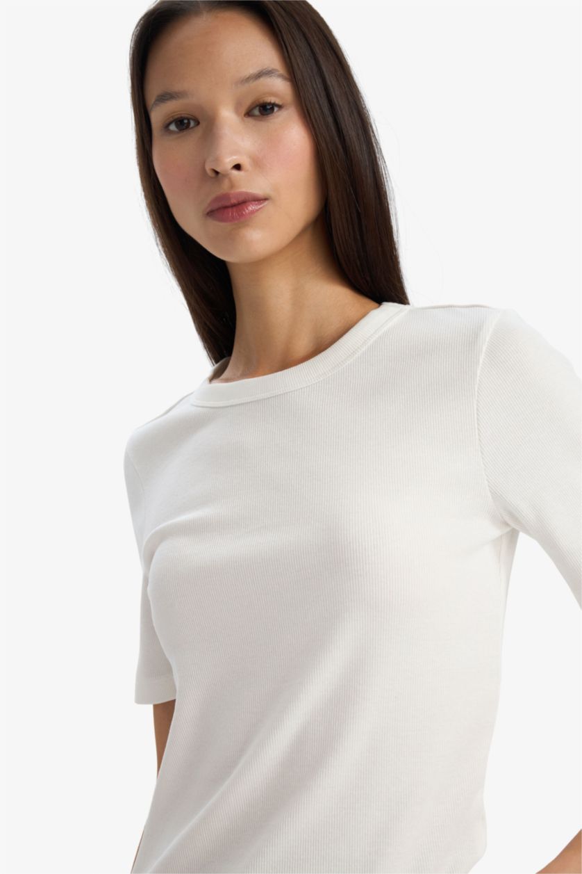 Woman Ecru تيشيرت نص ردن سادة بيزك سليم فيت