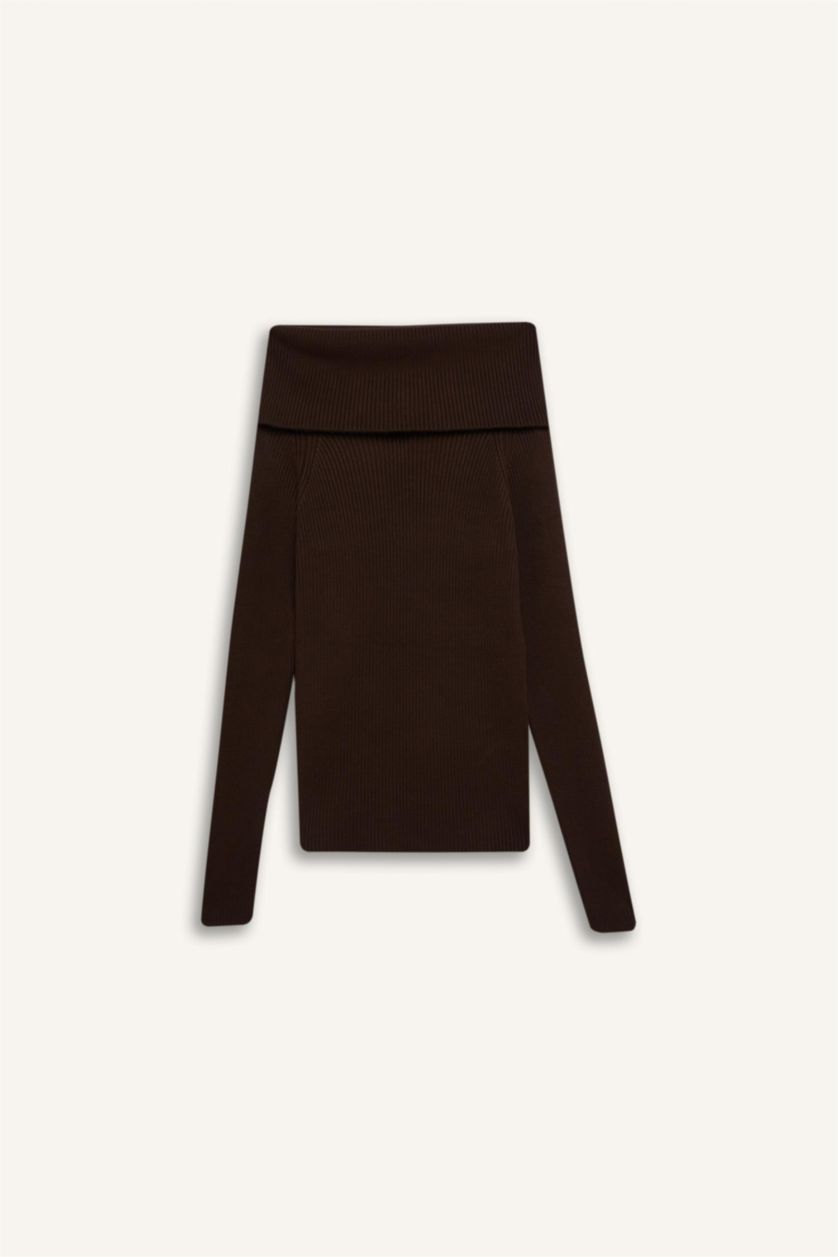 Kadın Kahve Fitted Omuzu Açık Fitilli Kaşkorse Triko Bluz