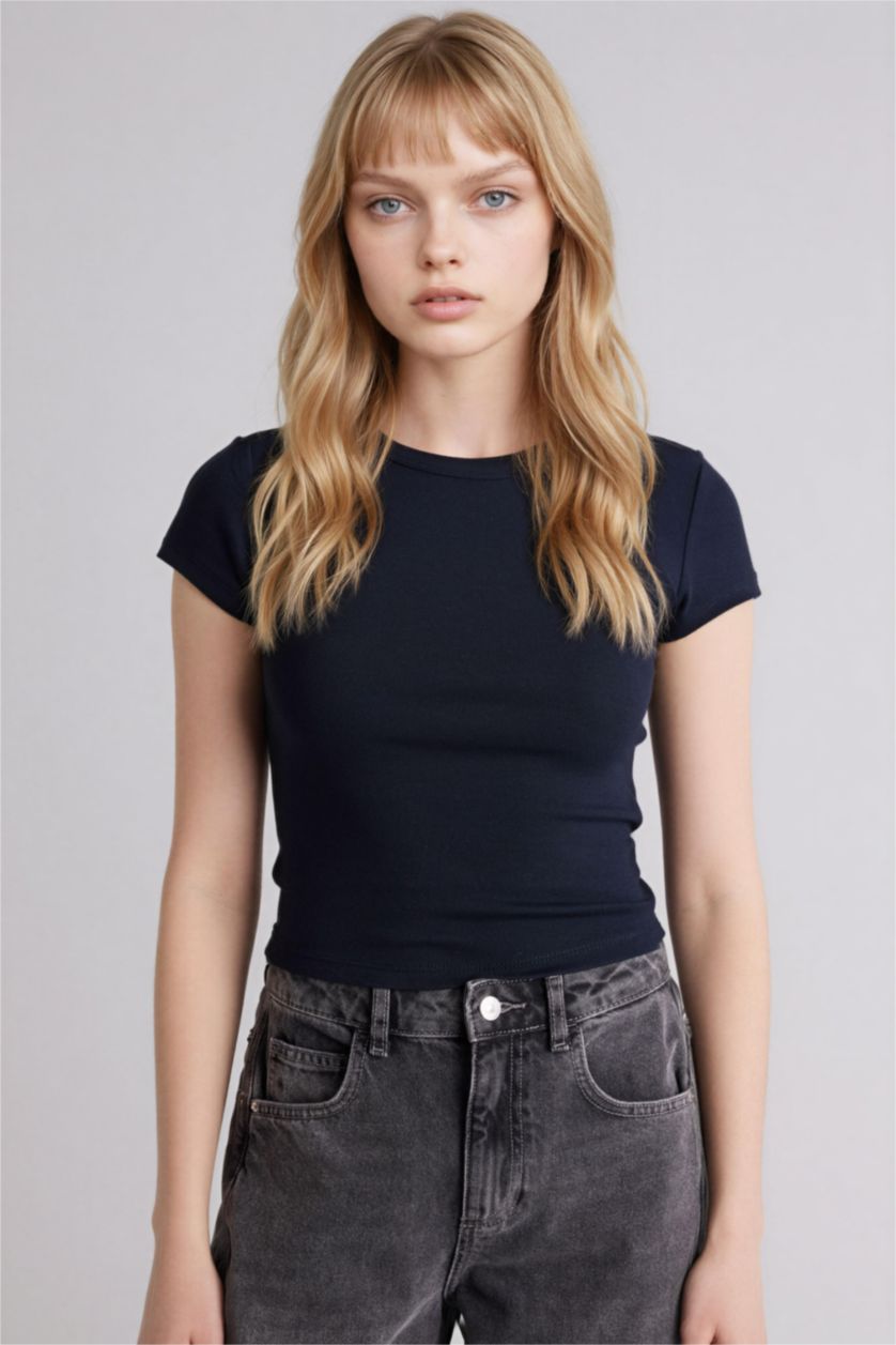 Kadın Lacivert Fıtted Bisiklet Yaka Ribana Kısa Kollu Tişört