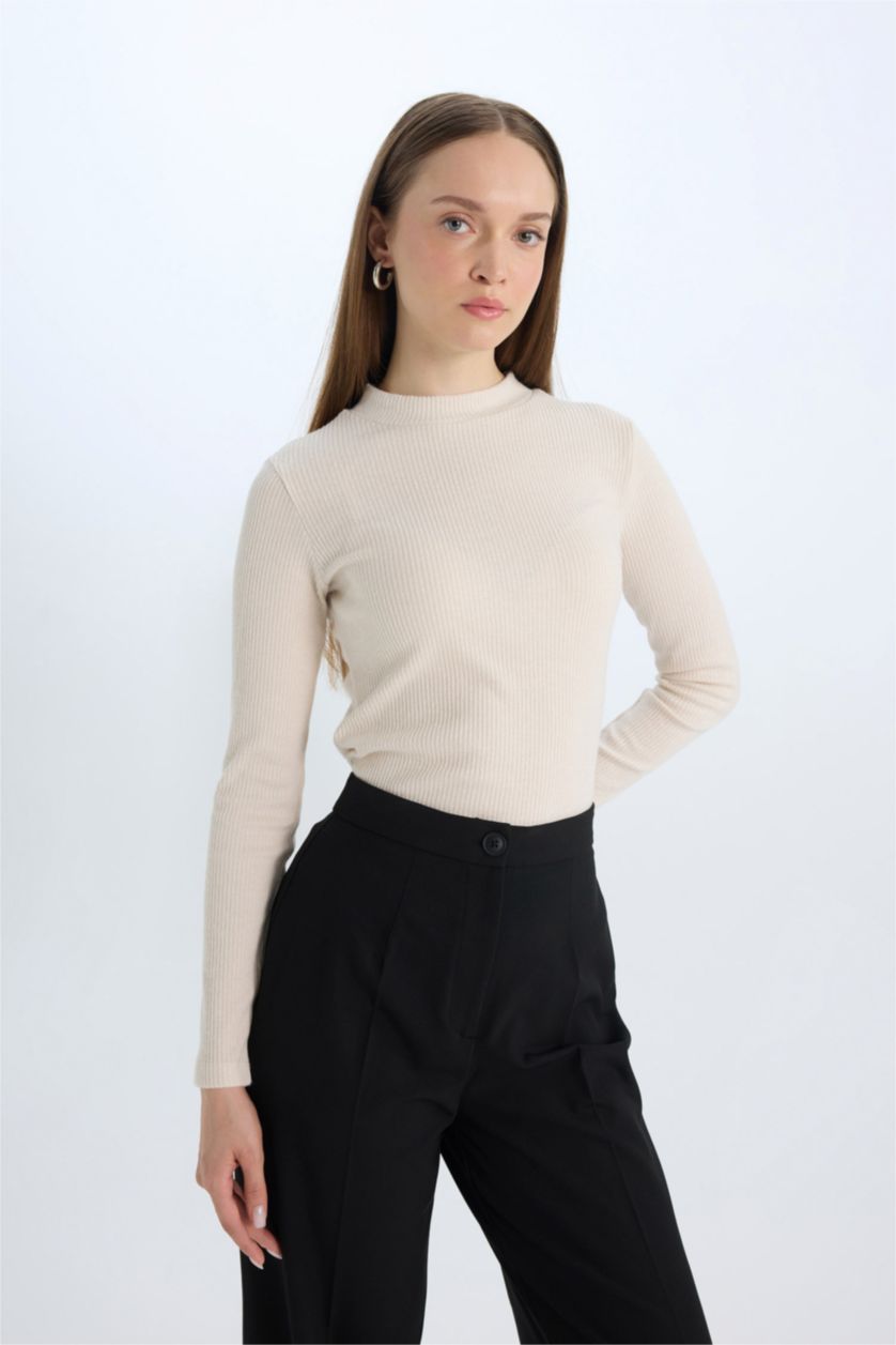 FEMME Écru Tunique à Manches Longues et à Coupe Régulière