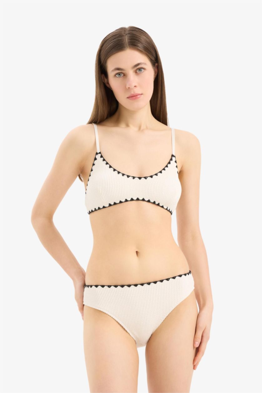 WOMAN White Regular Fit Crepe Bikini Top