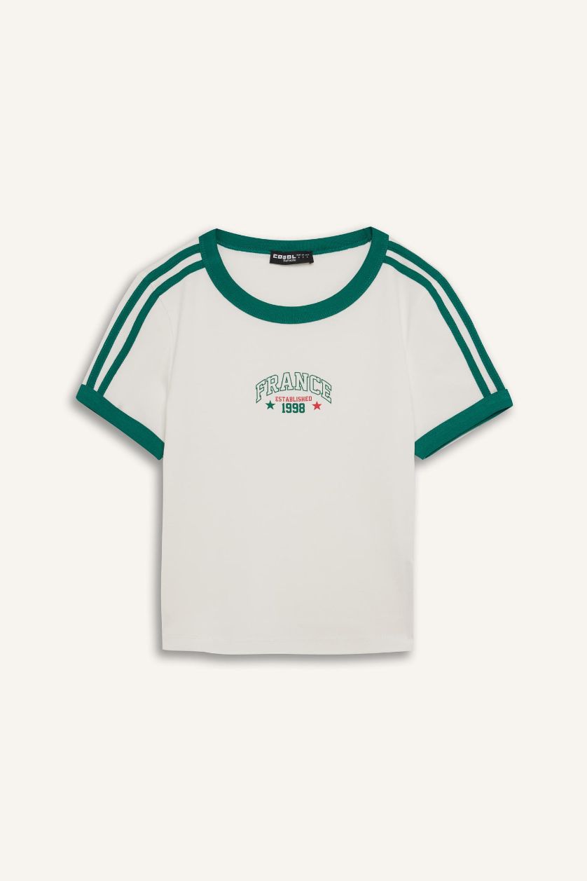 نساء اوف وايت تيشيرت سليم فيت مضلع بطبعة فاكهة