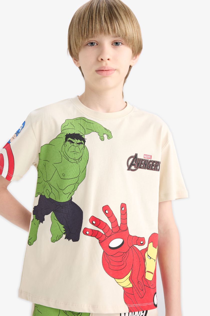 Erkek Çocuk - Genç Erkek Bej Marvel Avengers 2'li Takım Kısa Kollu Tişört Şort Erkek Çocuk