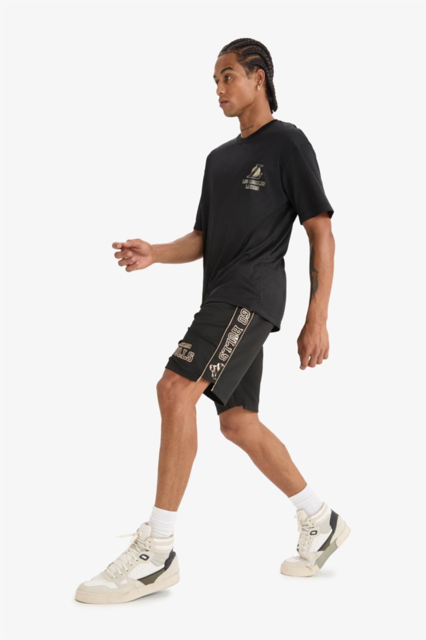 Erkek Siyah NBA Chicago Bulls Standart Fit Kısa Paça Şort