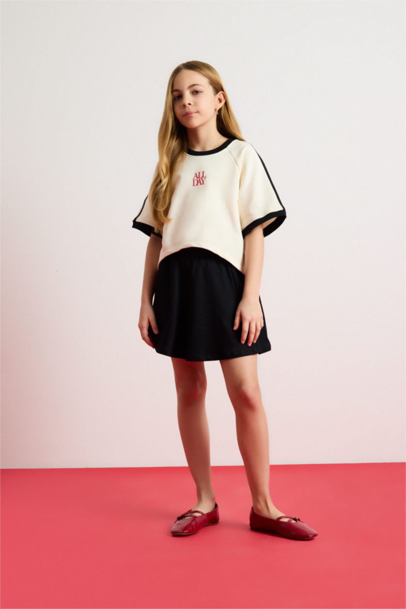 Kız Çocuk - Genç Kız Ekru 2'li Takım Bisiklet Yaka Baskılı Kısa Kollu Tişört Etek Kız Çocuk