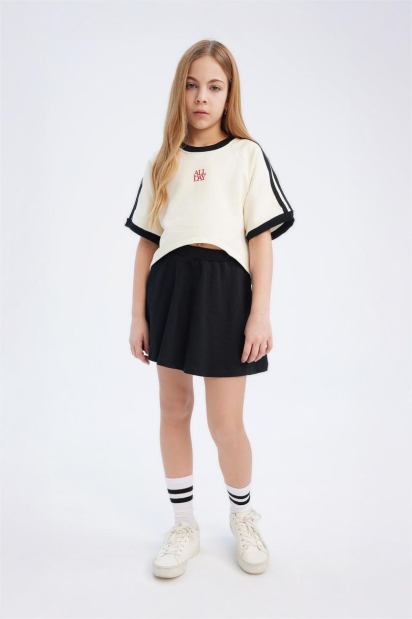 Kız Çocuk - Genç Kız Ekru 2'li Takım Bisiklet Yaka Baskılı Kısa Kollu Tişört Etek Kız Çocuk