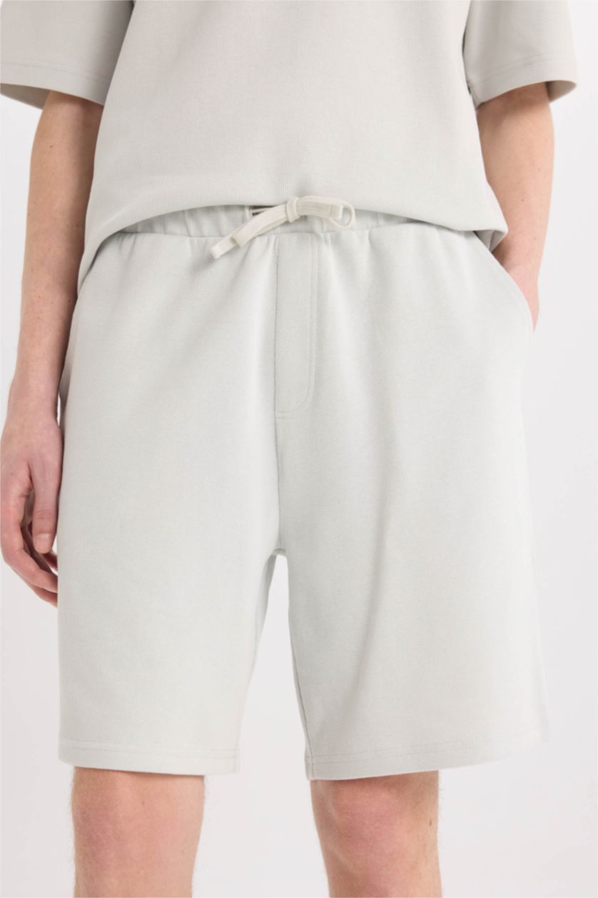 Erkek Açık Gri %100 Pamuk Regular Fit Düz Paça Şort