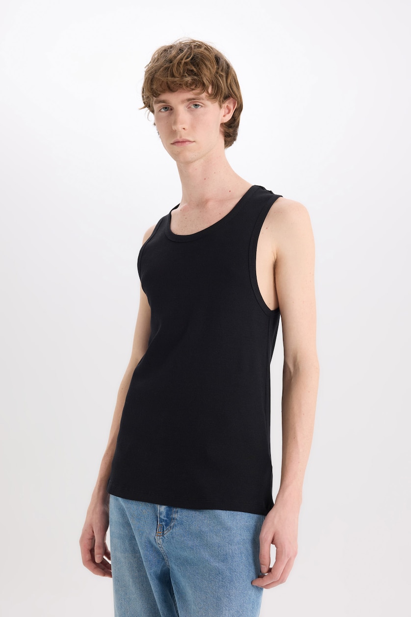 Men Black Slim Fit Ribana Crew Neck Sleeveless Tank Top