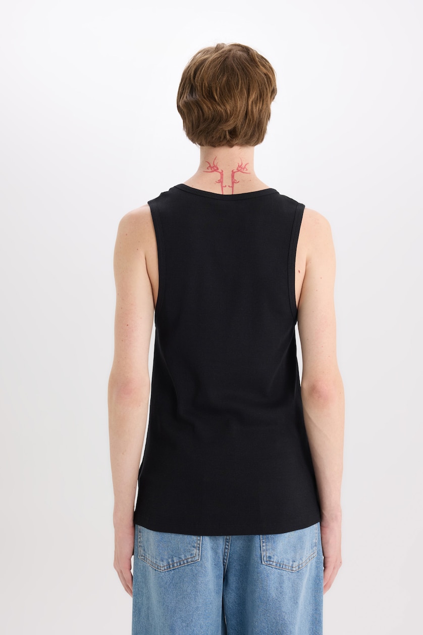 Men Black Slim Fit Ribana Crew Neck Sleeveless Tank Top