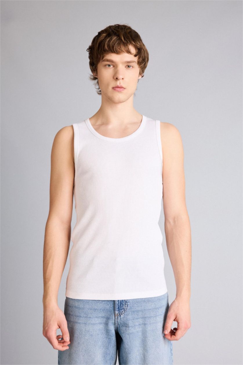 Ерлер ақ Slim Fit дөңгелек жағалы рибана майка