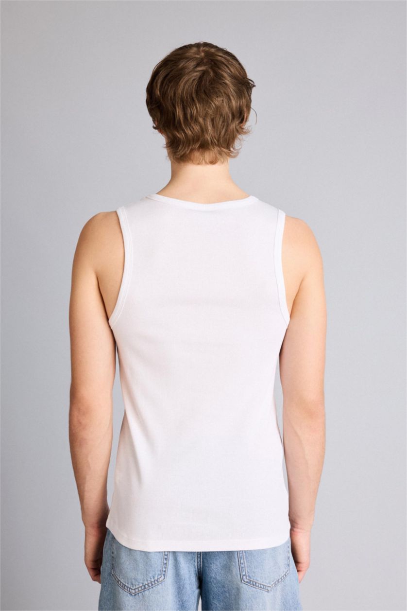 Ерлер ақ Slim Fit дөңгелек жағалы рибана майка