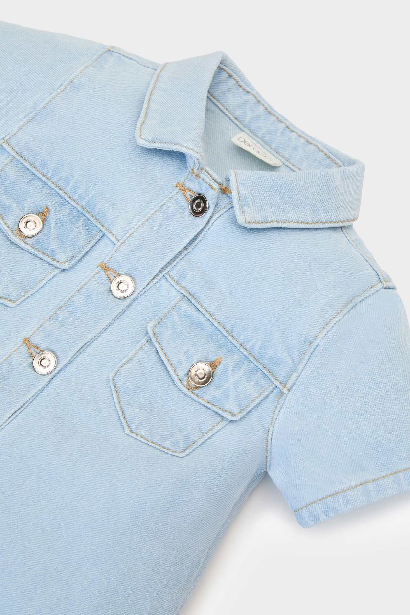 طفلة صغيرة أزرق فاتح فستان جينز قصة عادية كم طويل برقبة بالدانتيل