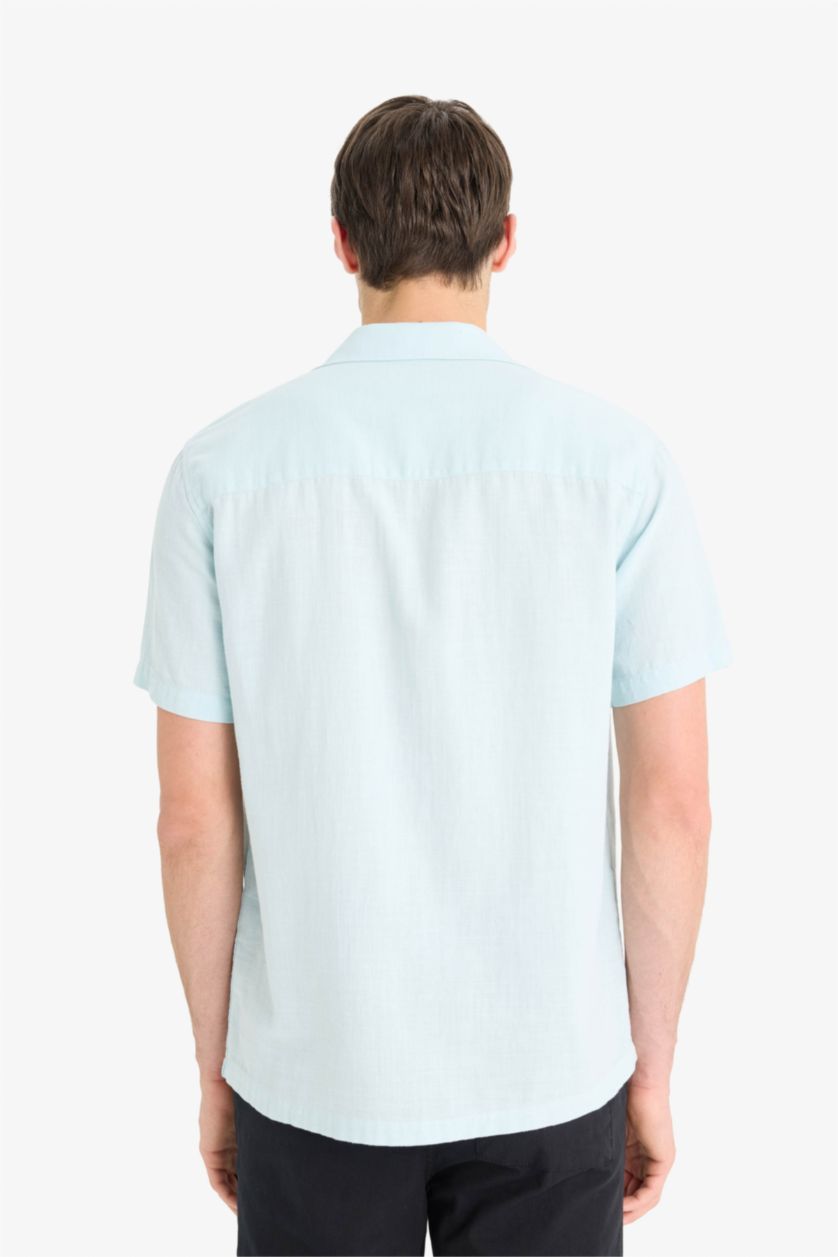 رجال أزرق فاتح قميص نص ردن قطن قصة عادية