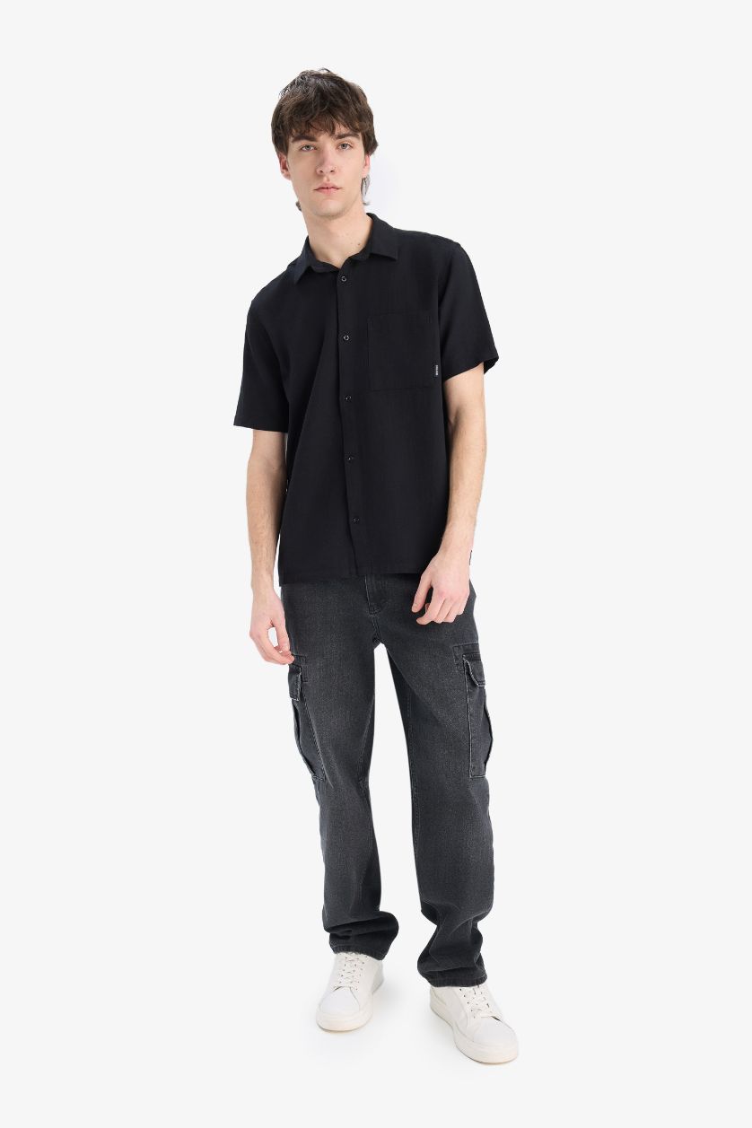 Man Black Regular Fit Cotton Short Sleeve Shirt