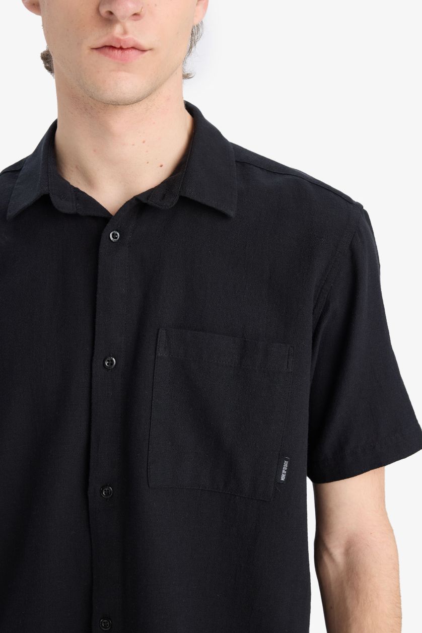 Man Black Regular Fit Cotton Short Sleeve Shirt