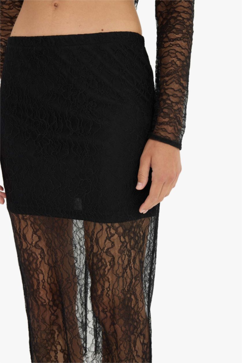 Kadın Siyah Slim Fit Dar Kesim Astarlı Midi Dantelli Etek