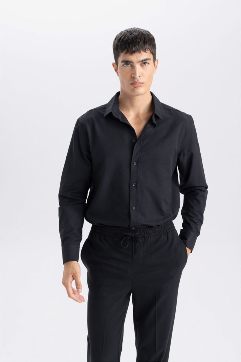 Man Black Modern Fit Polo Collar Long Sleeve Shirt