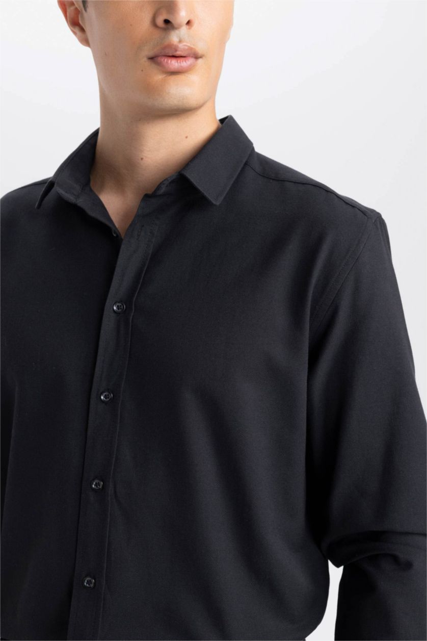 Man Black Modern Fit Polo Collar Long Sleeve Shirt