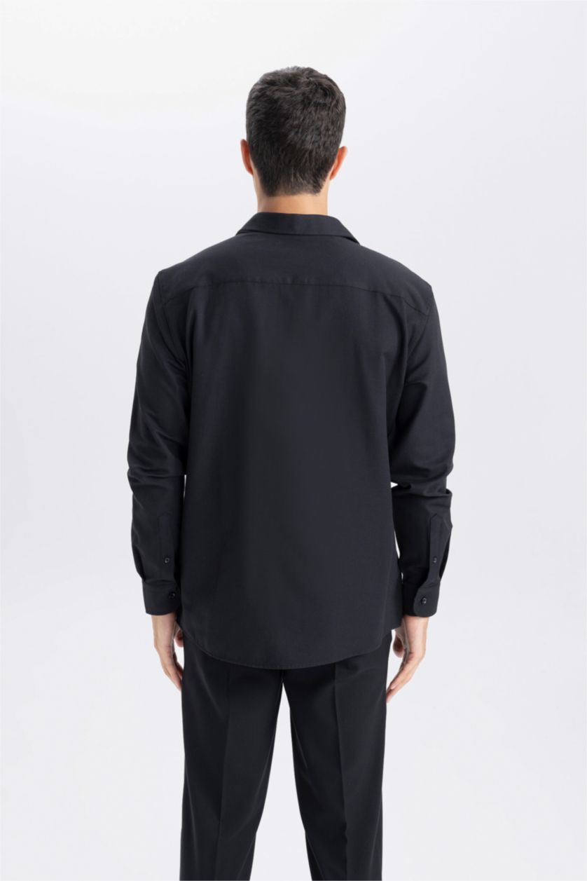 Man Black Modern Fit Polo Collar Long Sleeve Shirt