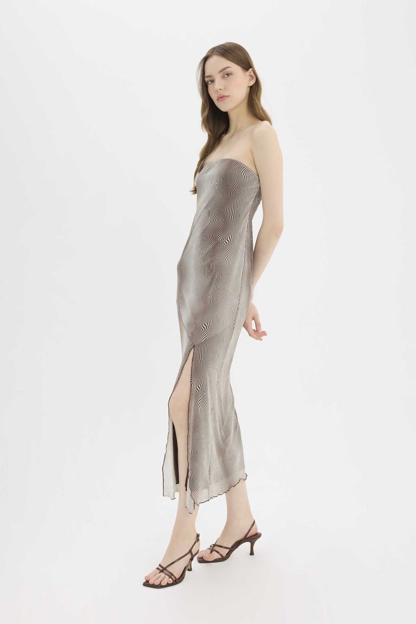 Kadın Kahve A Kesim Straplez Desenli Tül Yırtmaçlı Maxi Abiye Elbise