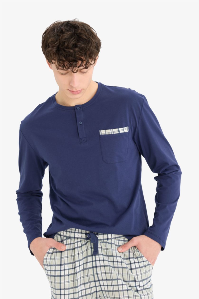 Man NAVY Regular Fit Plaid Long Sleeve 2 Piece Set