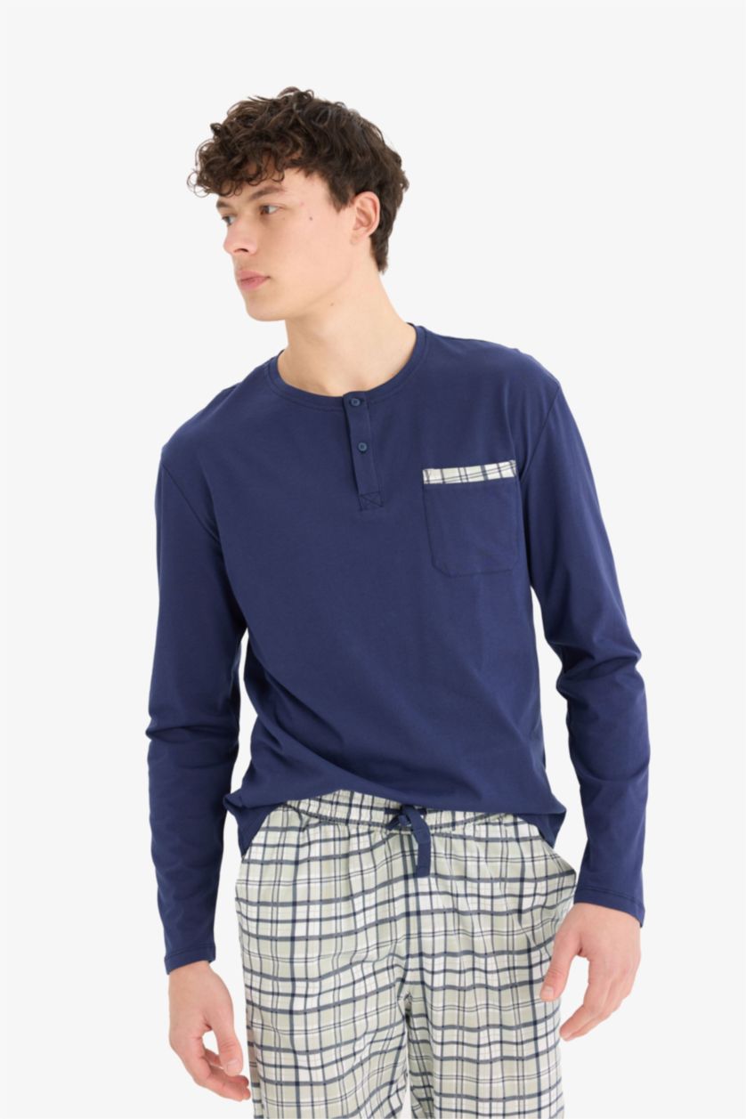 Man NAVY Regular Fit Plaid Long Sleeve 2 Piece Set