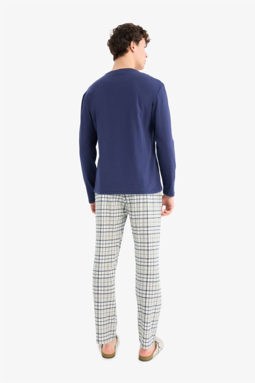 Man NAVY Regular Fit Plaid Long Sleeve 2 Piece Set