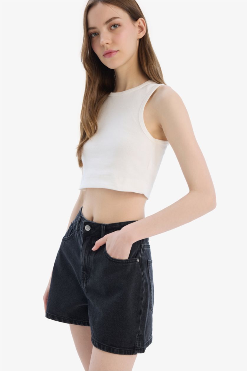 Әйелдерге қара Шолақ шалбар