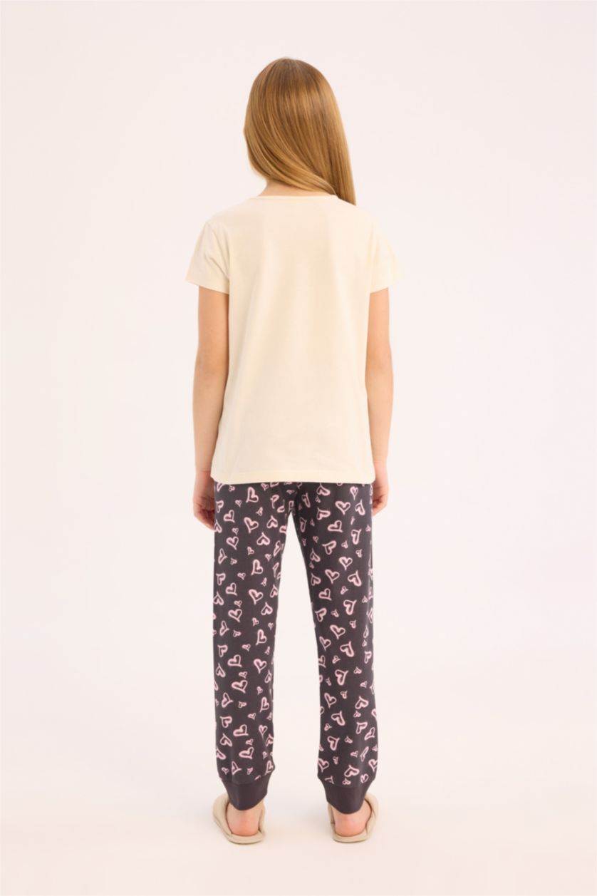 Kız Çocuk - Genç Kız Ekru Pijama Takımı Bisiklet Yaka Baskılı Kısa Kollu Üst Beli Lastikli Desenli Alt Kız Çocuk