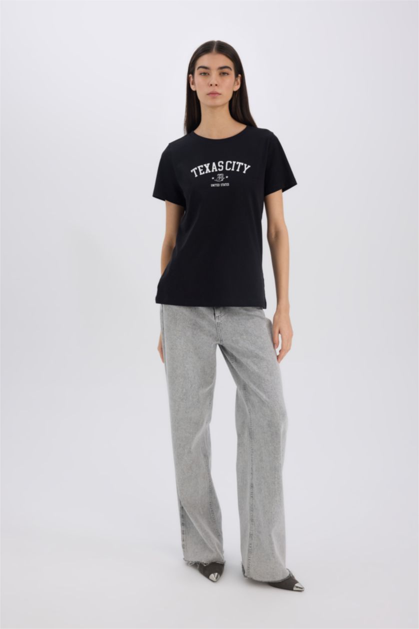 Kadın Siyah Regular Fit Bisiklet Yaka Baskılı Penye Kısa Kollu Tişört