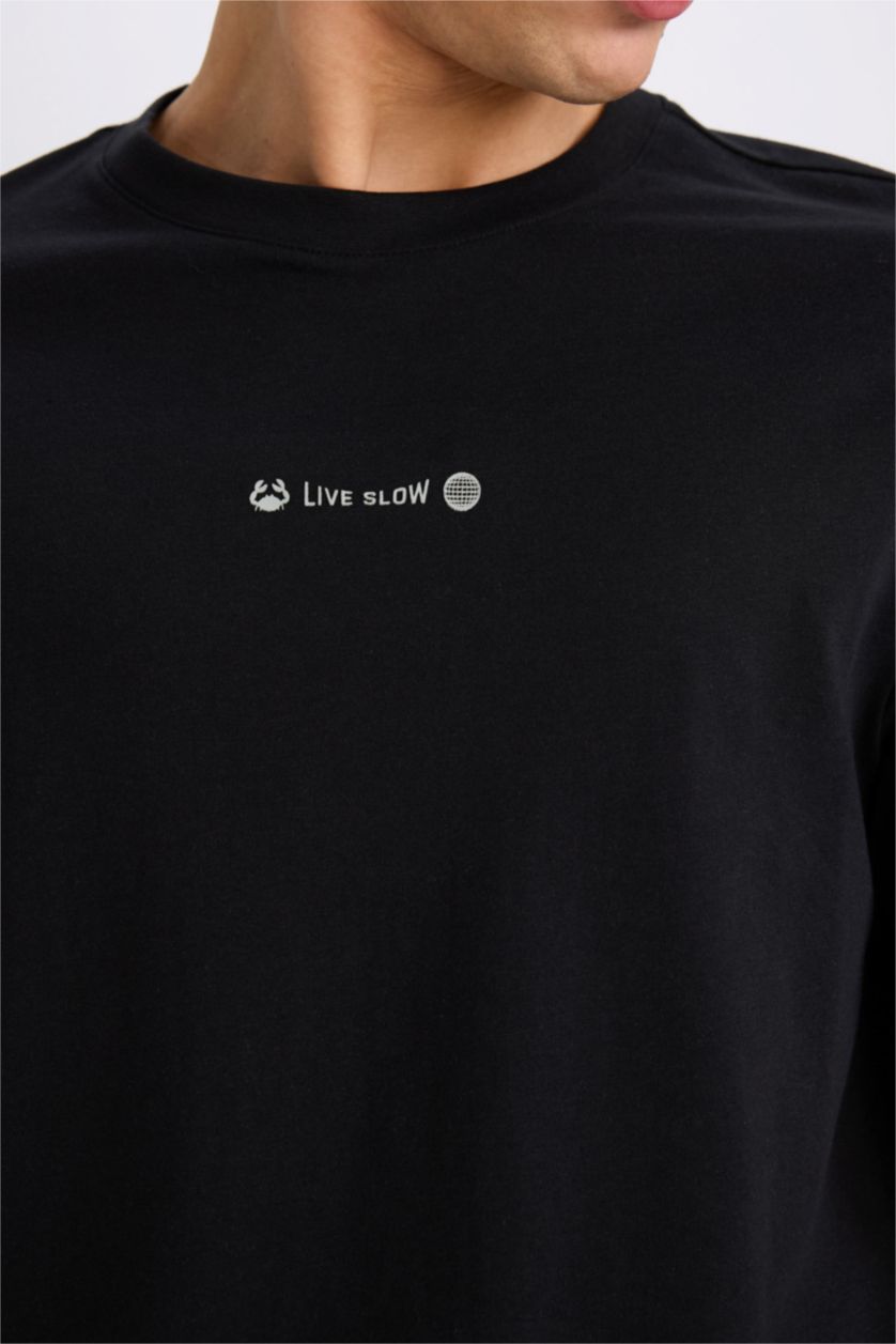 MAN Black Regular Fit Crew Neck Printed Heavy Fabric T-Shirt