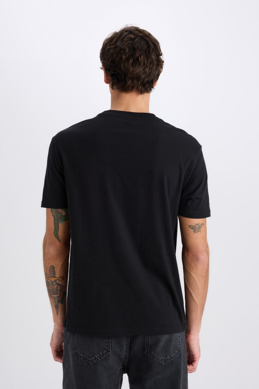 MAN Black Regular Fit Crew Neck Printed Heavy Fabric T-Shirt