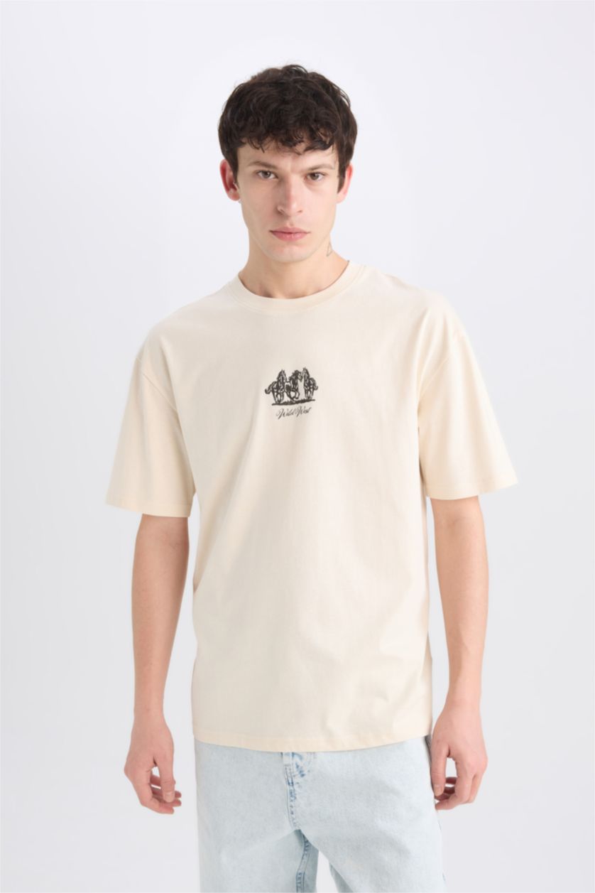 MAN Stone Boxy Fit Crew Neck Short Sleeve T-Shirt