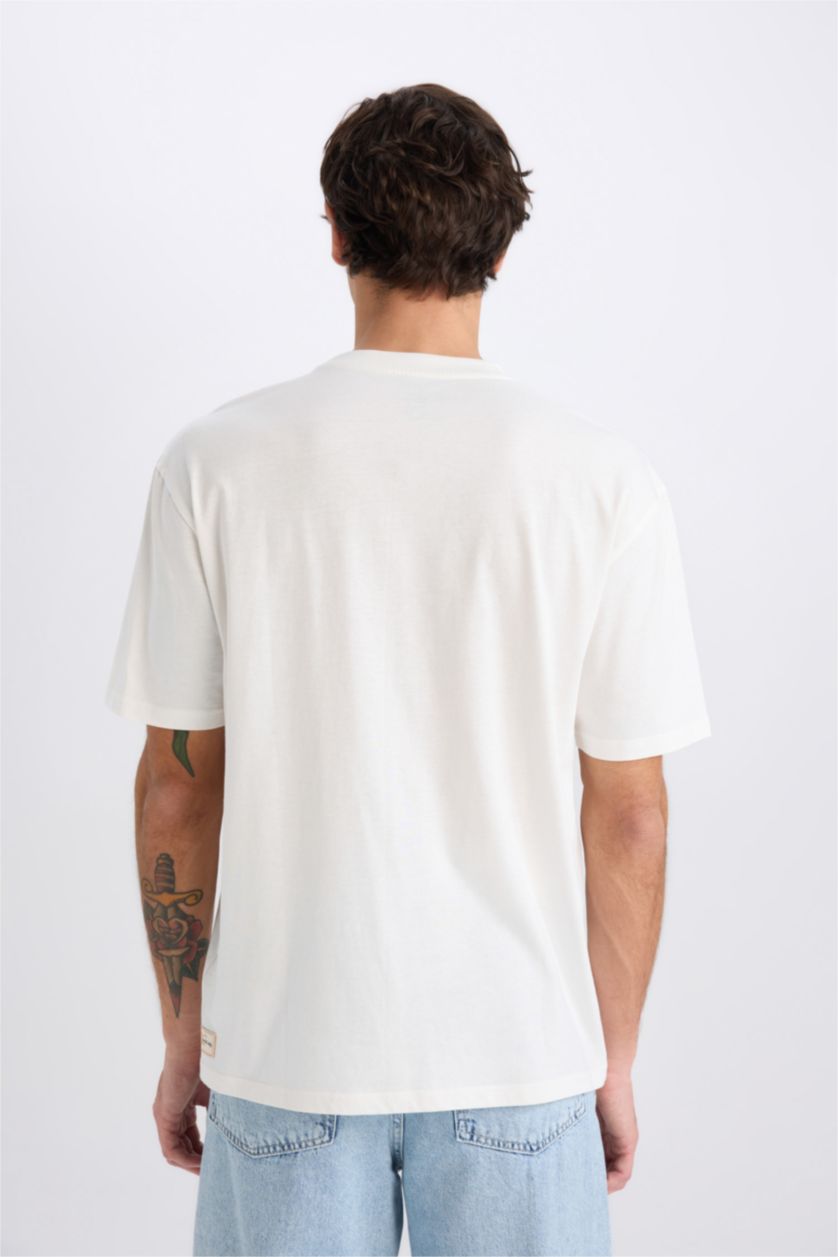 Erkek Ekru %100 Pamuk Boxy Fit Bisiklet Yaka Baskılı Kısa Kollu Tişört