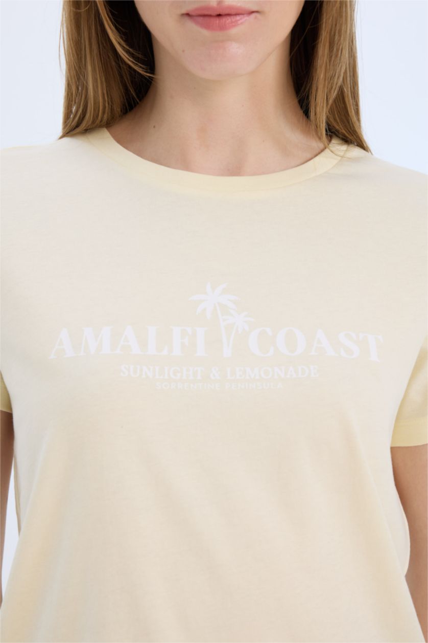 نساء أصفر فاتح تيشيرت نص ردن بطبعة شعار قصة عادية بياخة مستديرة