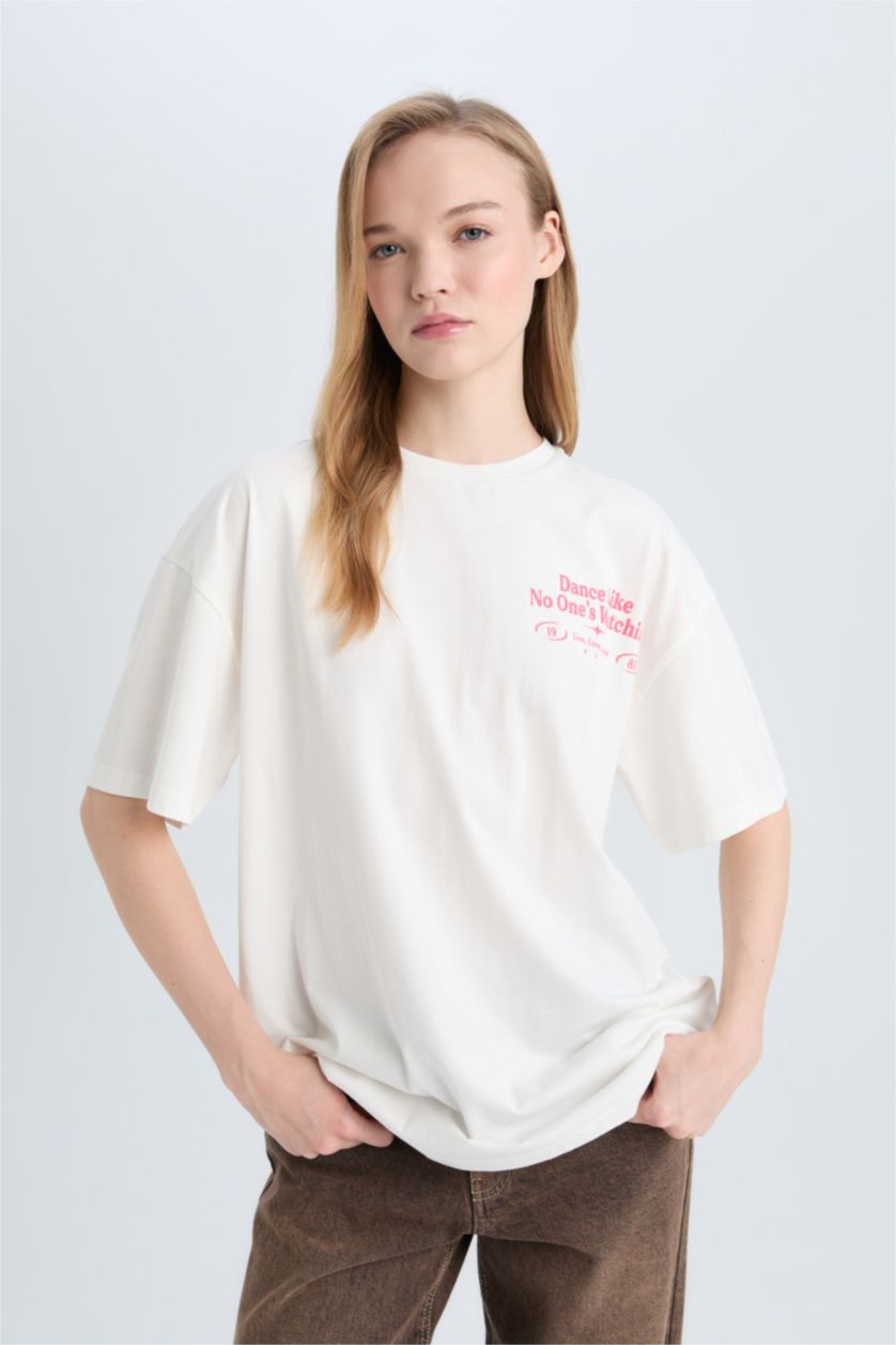 WOMAN White Oversize Crew Neck Back Printed Short Sleeve T-Shirt